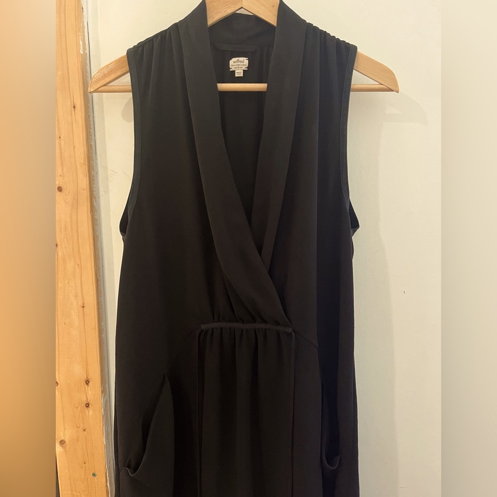 Aritzia black dress